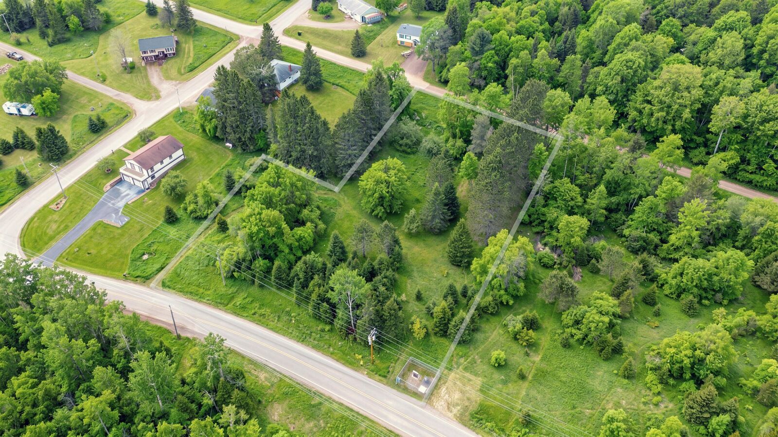 Property Photo:  730 Coolidge Avenue  MI 49935 