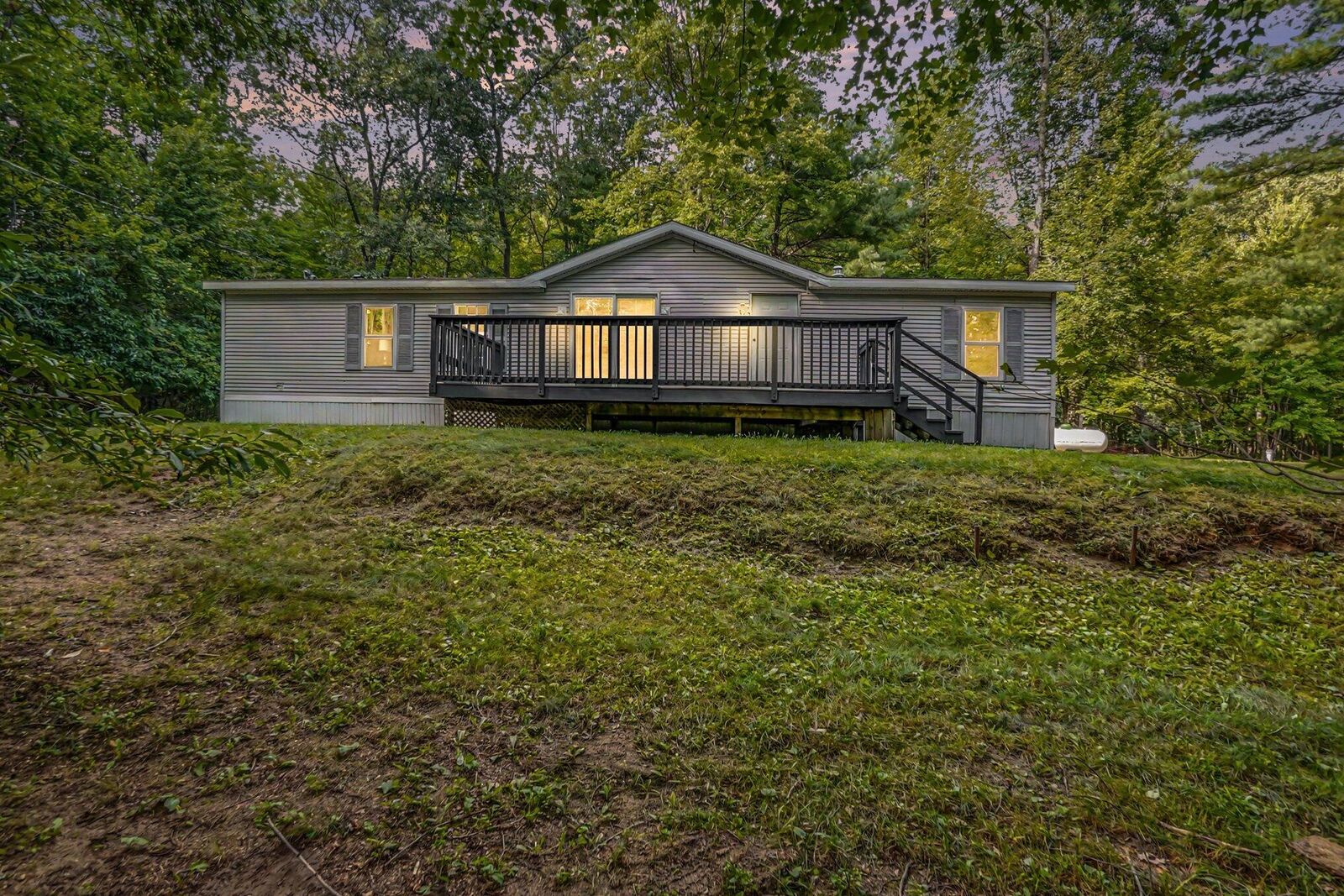 Property Photo: 8253 E 62nd Street MI 49337