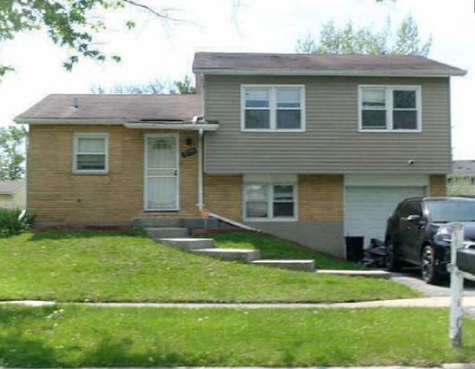 Property Photo: 17770 Country Club Lane IL 60478