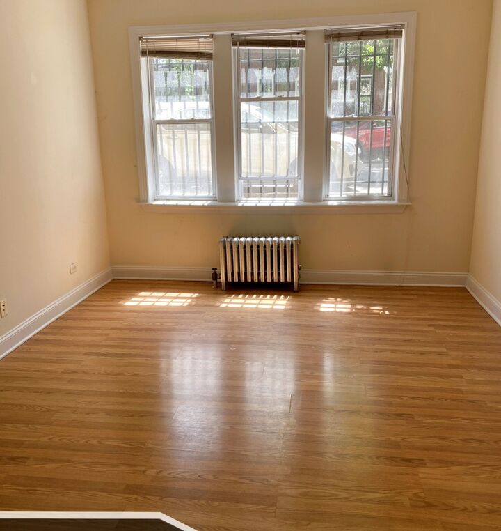 Property Photo: 2600 N Kimball Avenue 103 IL 60647