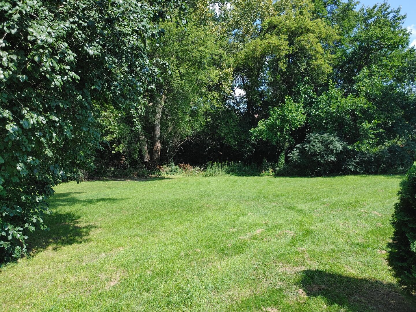 Property Photo: Lot 19 Eisenhower Court WI 53181