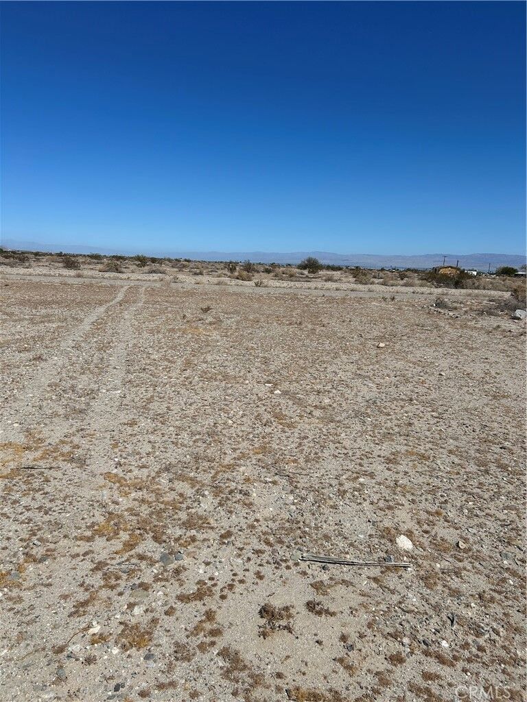 Property Photo:  1025 Sea Shore Avenue  CA 92274 