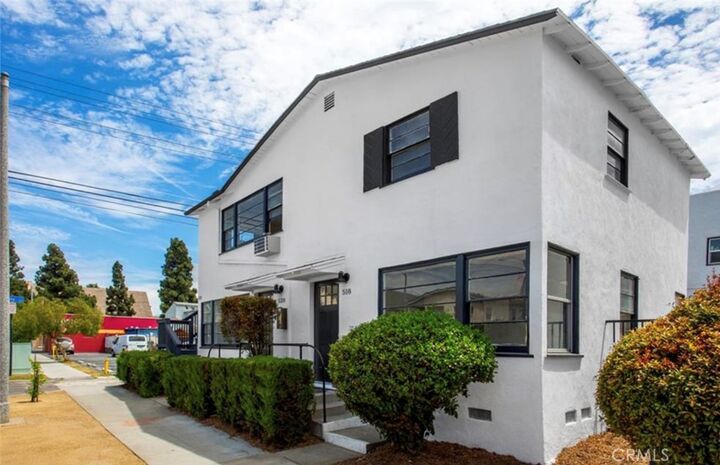 Property Photo:  522 5th St  CA 90802 