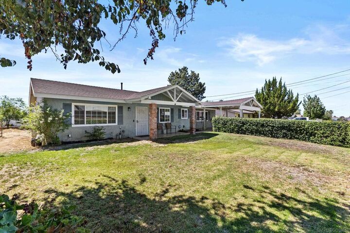 Property Photo:  33837 Palm  CA 92399 