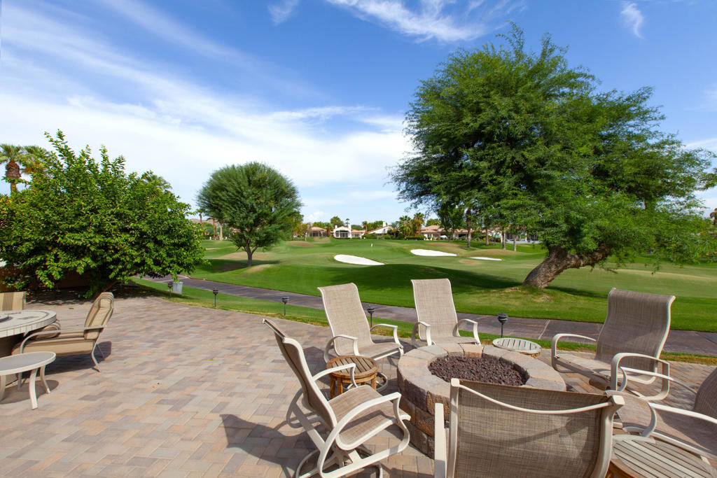 Property Photo: 79090 Via Corta CA 92253