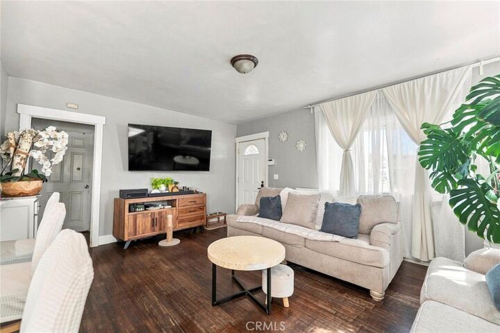 Property Photo: 3853 Josephine CA 90262