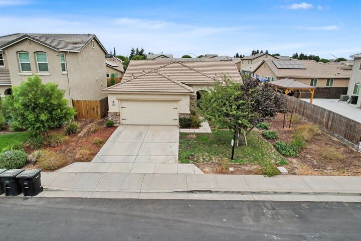 Property Photo:  1020 Narada Way  CA 95334 