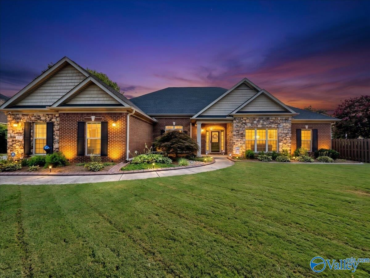 Property Photo: 102 River Laurel Way AL 35811