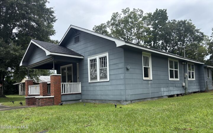 Property Photo:  222 Evans Street  NC 28405 
