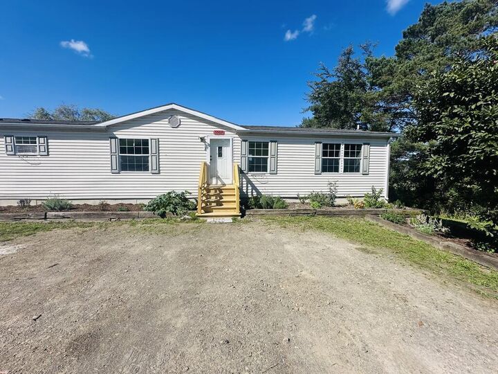 Property Photo:  5507 Berwick  PA 16914 