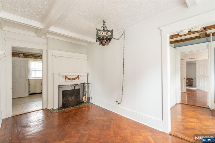 Property Photo:  53 Murray Hill Terrace  NJ 07621 