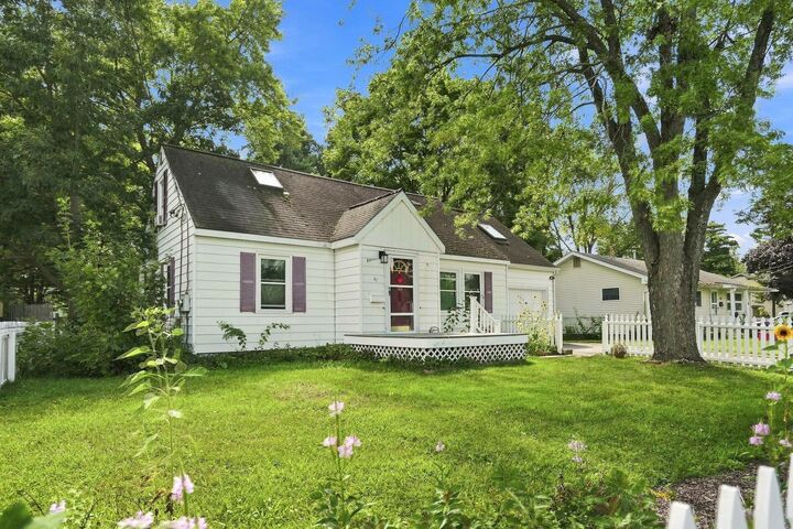 Property Photo: 47 McIntosh Avenue VT 05403