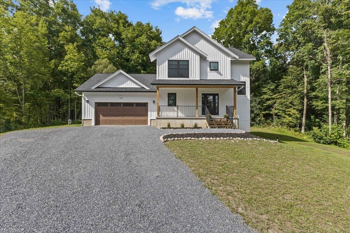 Property Photo:  100 Leos Lane  VT 05478 