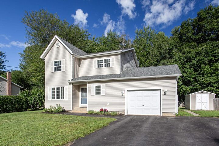 Property Photo:  27 Pinecrest Drive  NS B0S 1P0 