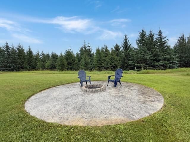 Property Photo: 2008 Whiting Road NW 37 MN 56601