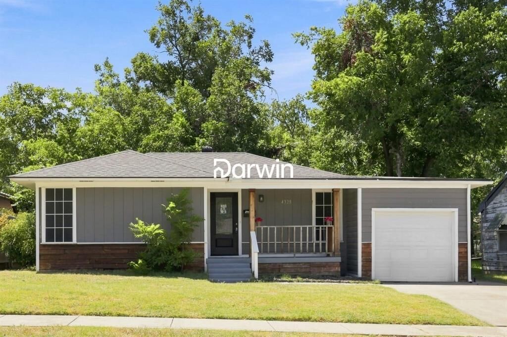 Property Photo: 4328 Waits Avenue TX 76133