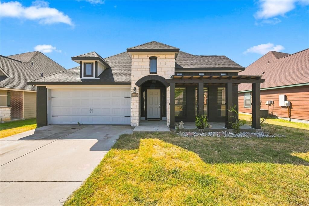 Property Photo: 10409 Condor Loop TX 76708