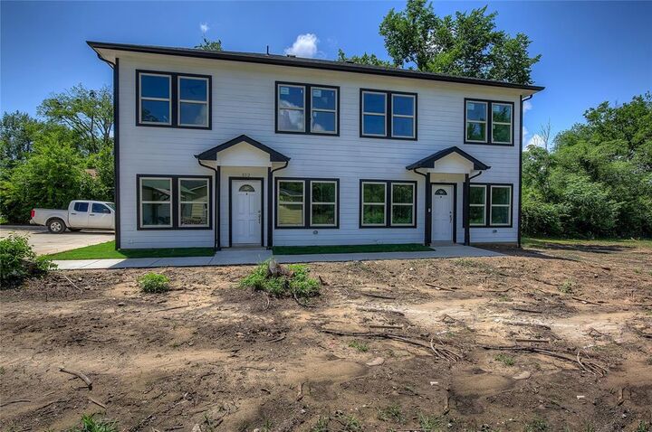 Property Photo:  312 Beckham Street  TX 75482 