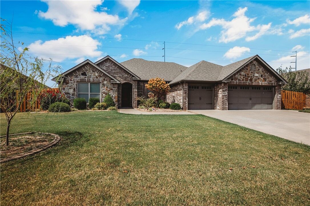 Property Photo: 2508 SW Calm Ridge Road AR 72713