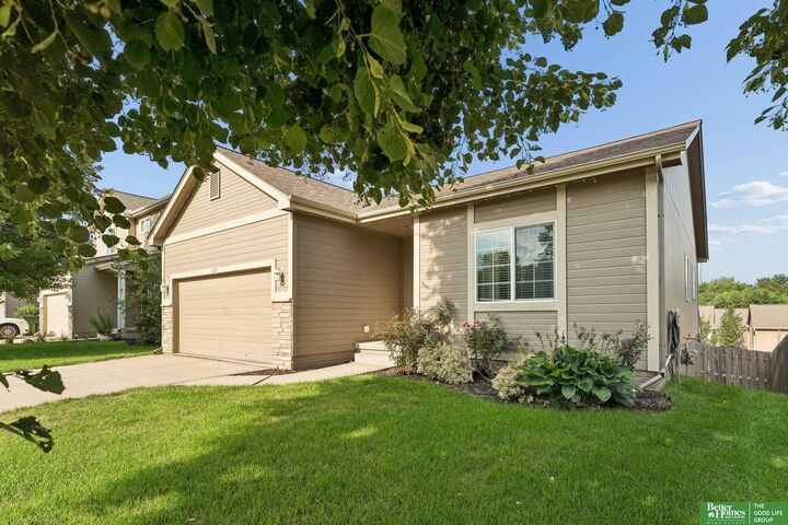 Property Photo:  6124 S 189th Avenue  NE 68135 