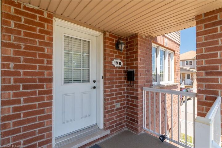 Property Photo:  50 Howe Drive 19B  ON N2E 0A2 