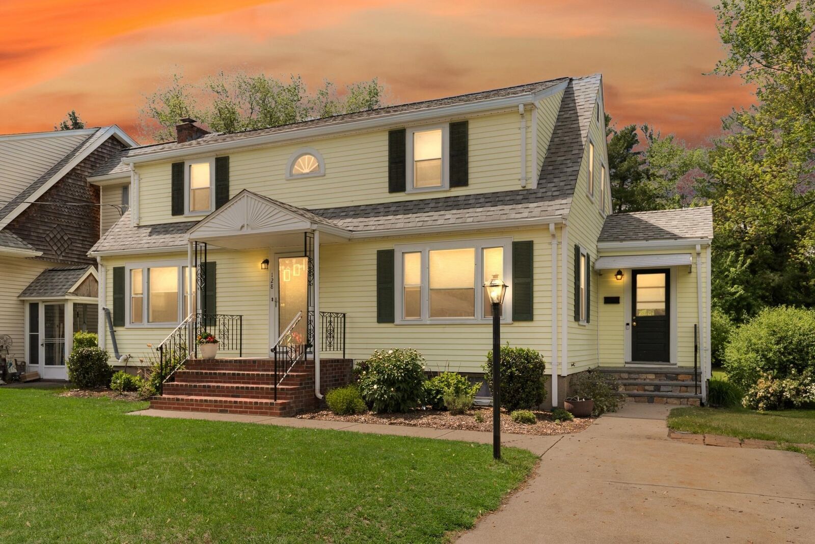 Property Photo:  128 Rock Street 128  MA 02062 
