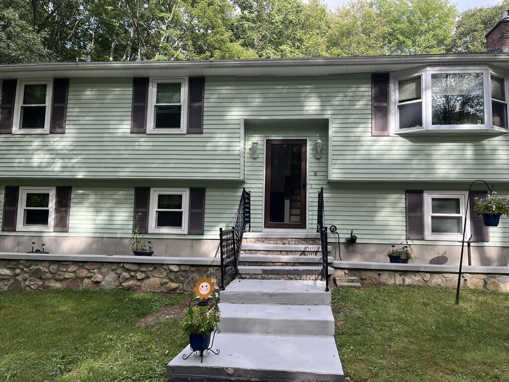 Property Photo: 16 Wallum Lake Rd MA 01516