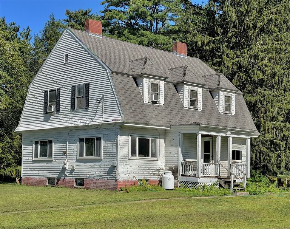 Property Photo:  109 Church Ln  MA 01094 