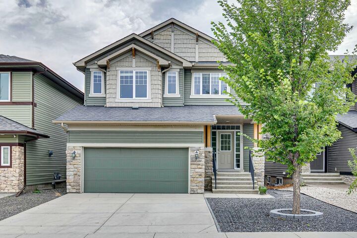 982 Evanston Drive NW — photo 1