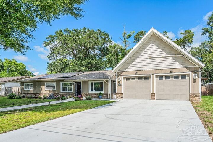 Property Photo:  4708 Dean Dr  FL 32571 