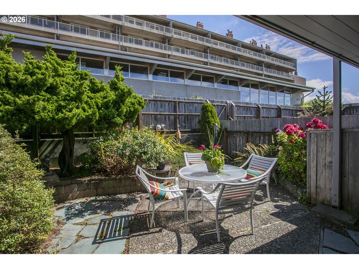 Property Photo: 205 13th St #P465 OR 97138