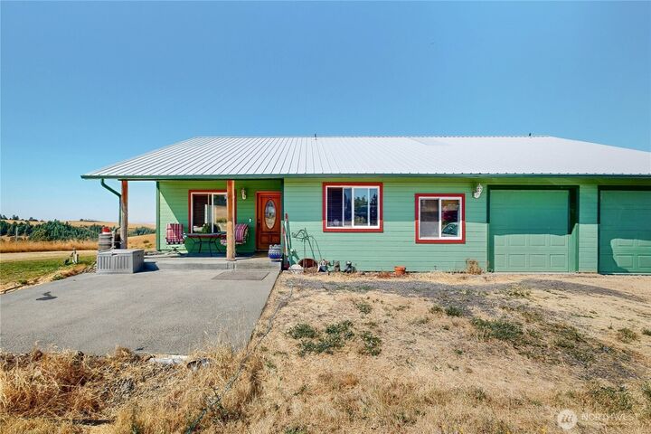 Property Photo: 5112 Lewis Peak Road WA 99361