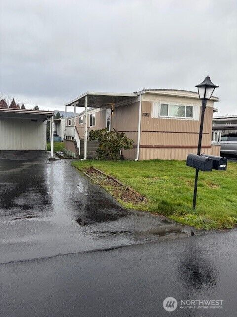 Property Photo: 1137 Spruce Drive WA 98022
