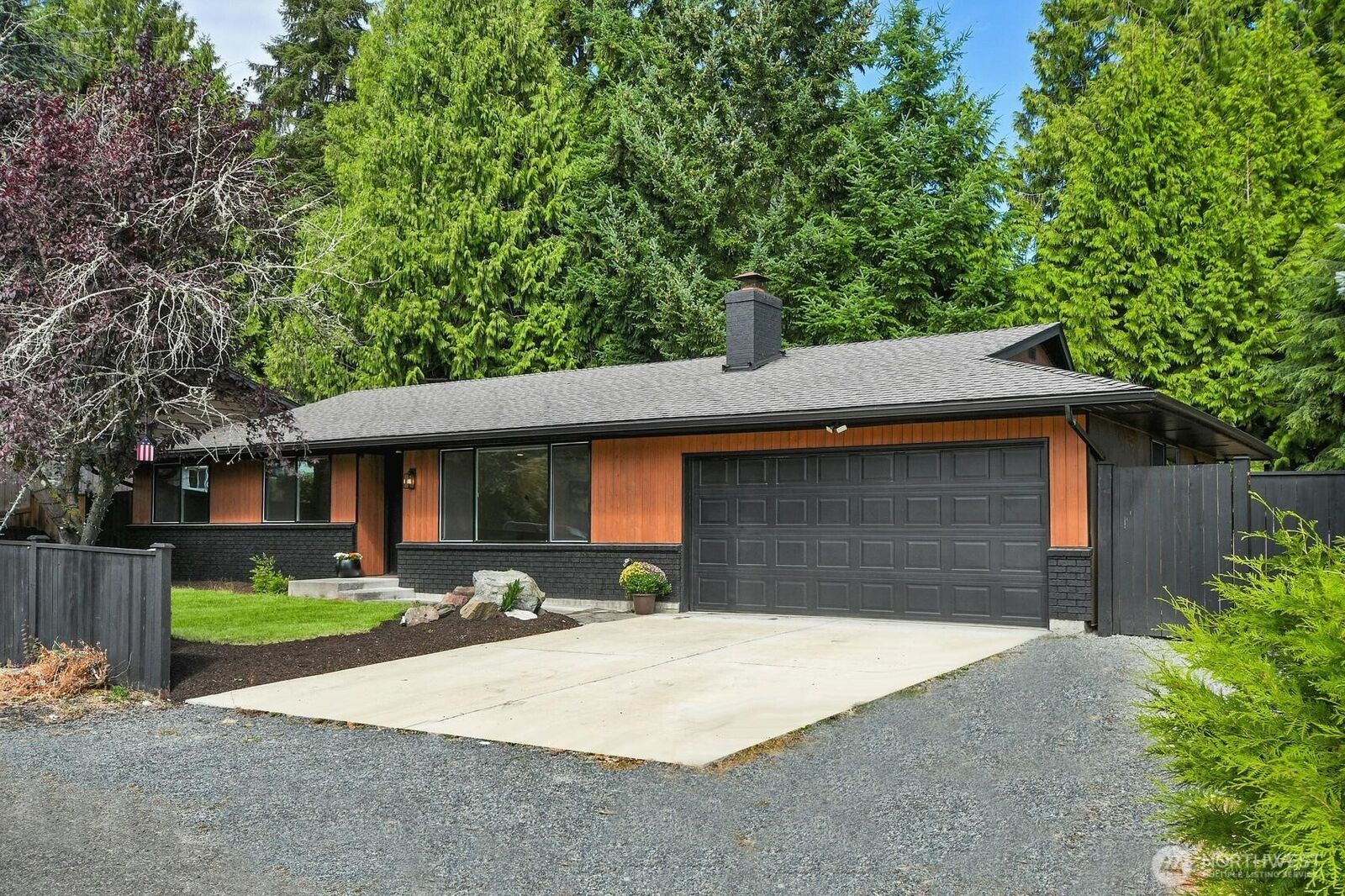 Property Photo:  4221  108th Street SE  WA 98208 