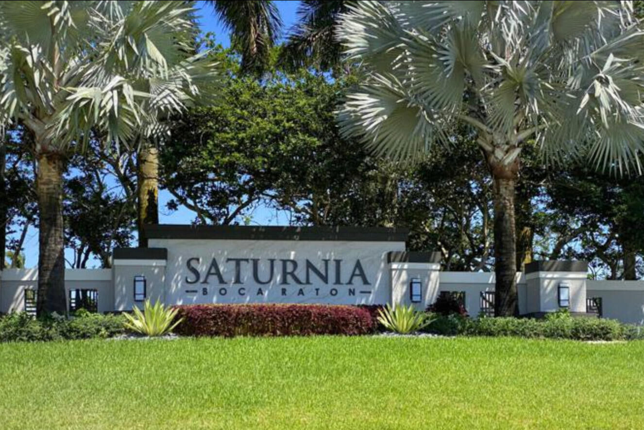 Property Photo: 19305 Skyridge Circle FL 33498