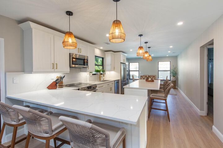 Property Photo: 2478 Bedford Mews Drive FL 33414