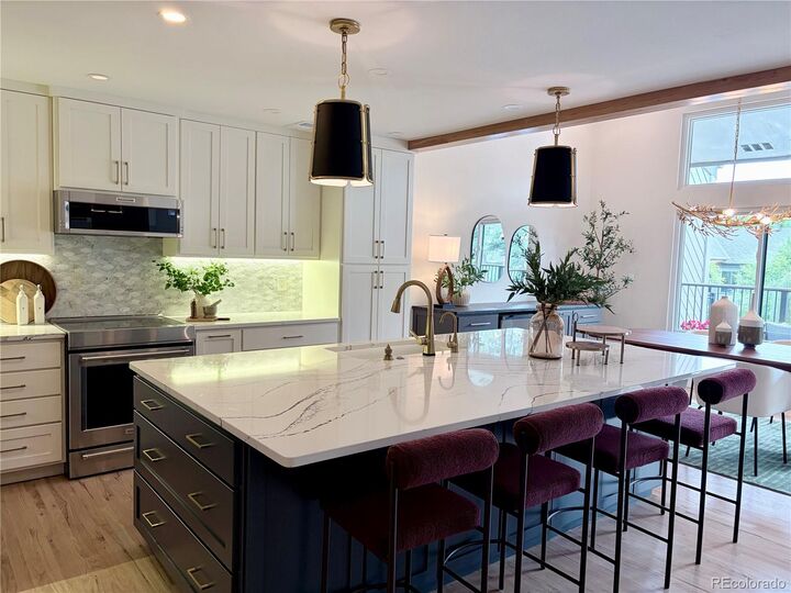 Property Photo: 10020 E Maplewood Avenue CO 80111