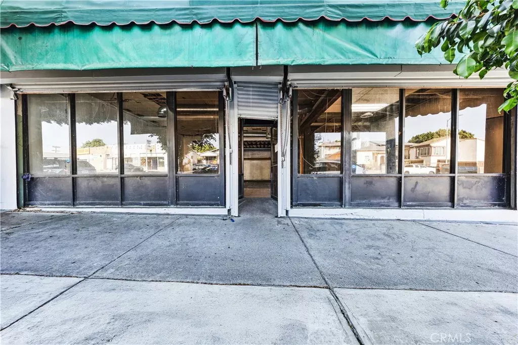 Property Photo:  2218 Daly  CA 90031 