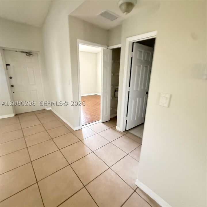 Property Photo: 22831 SW 88th Pl 303 FL 33190
