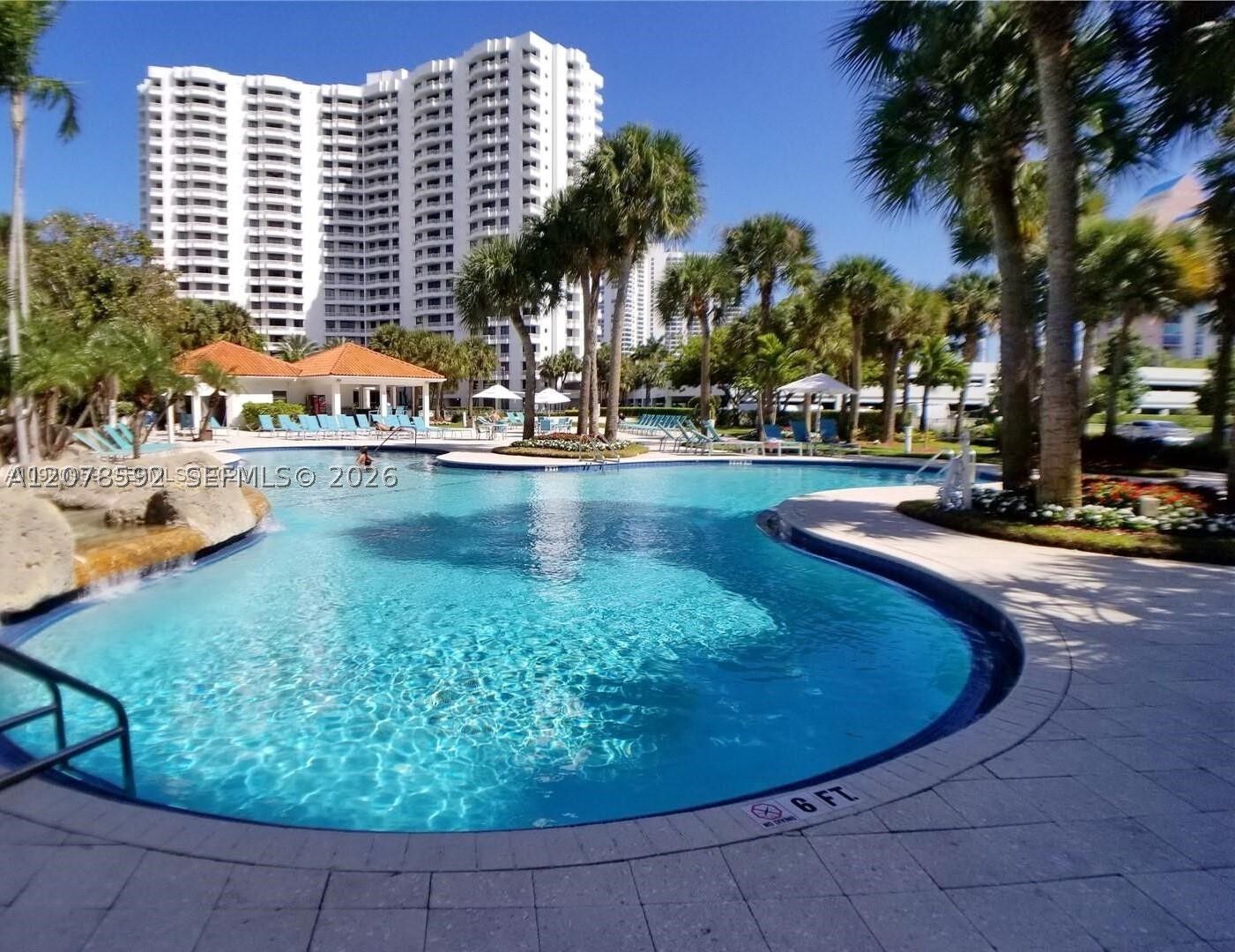 Property Photo: 3300 NE 191 St 1002 FL 33180