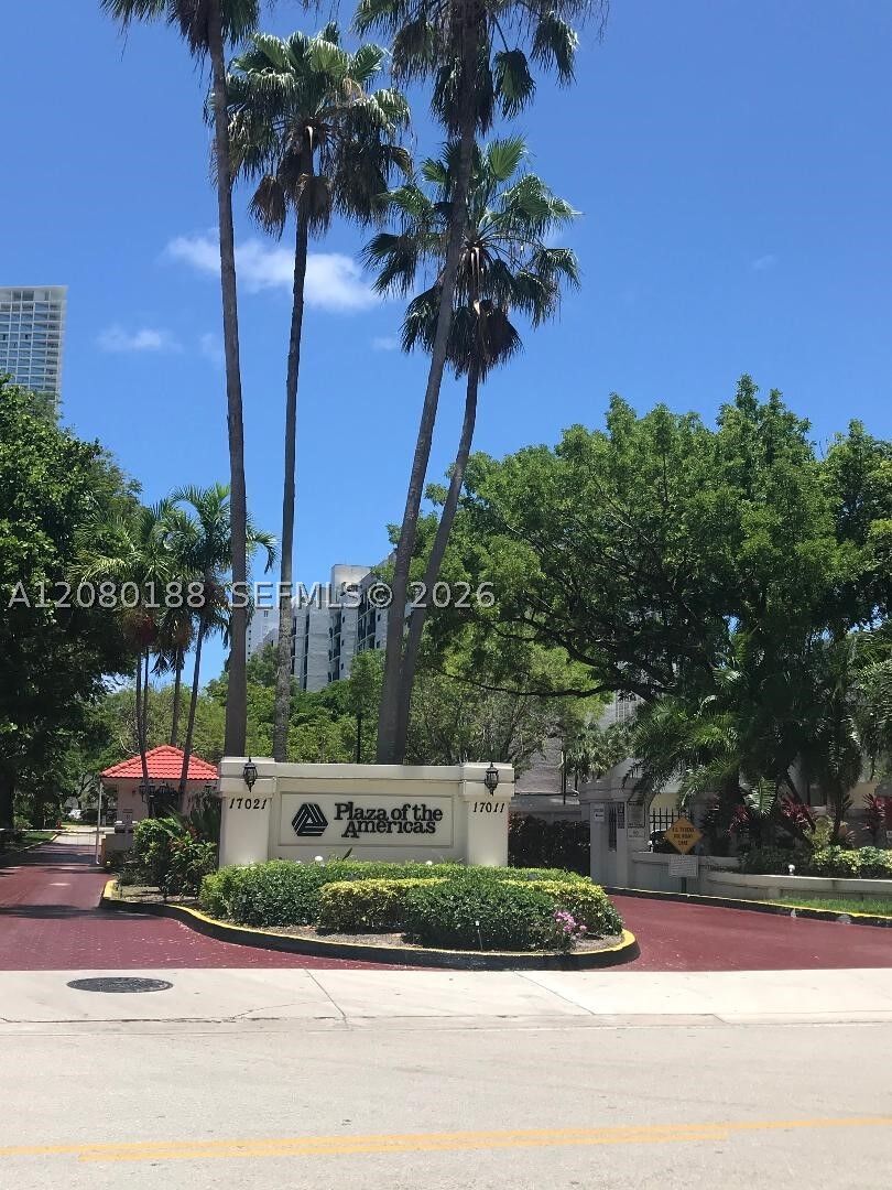 Property Photo:  17011 N Bay Rd 112  FL 33160 