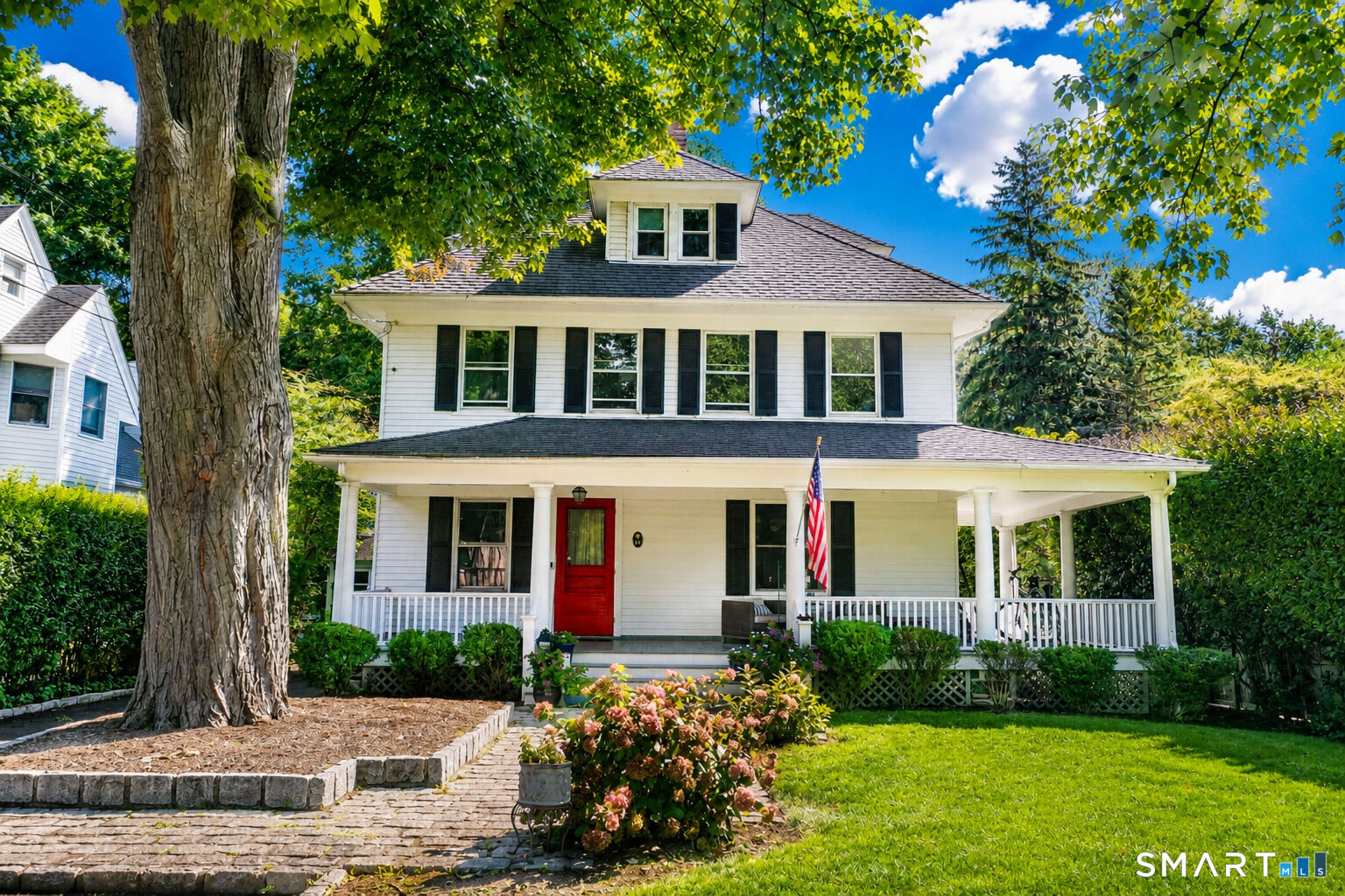 Property Photo:  14 Highview Avenue  CT 06870 