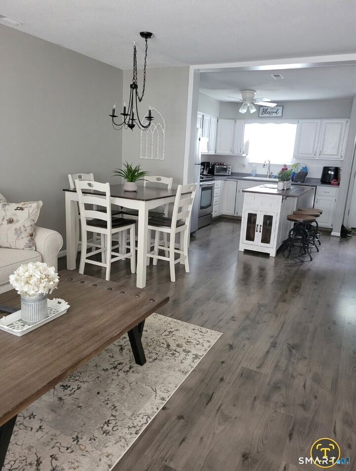 Property Photo:  29 Winesap Court 29  CT 06401 