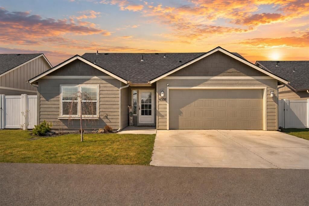 Property Photo:  4505 N McCabe Ln  WA 99216 