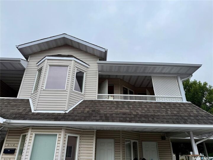 Property Photo:  3119 Truesdale Drive E  SK S4V 2P9 