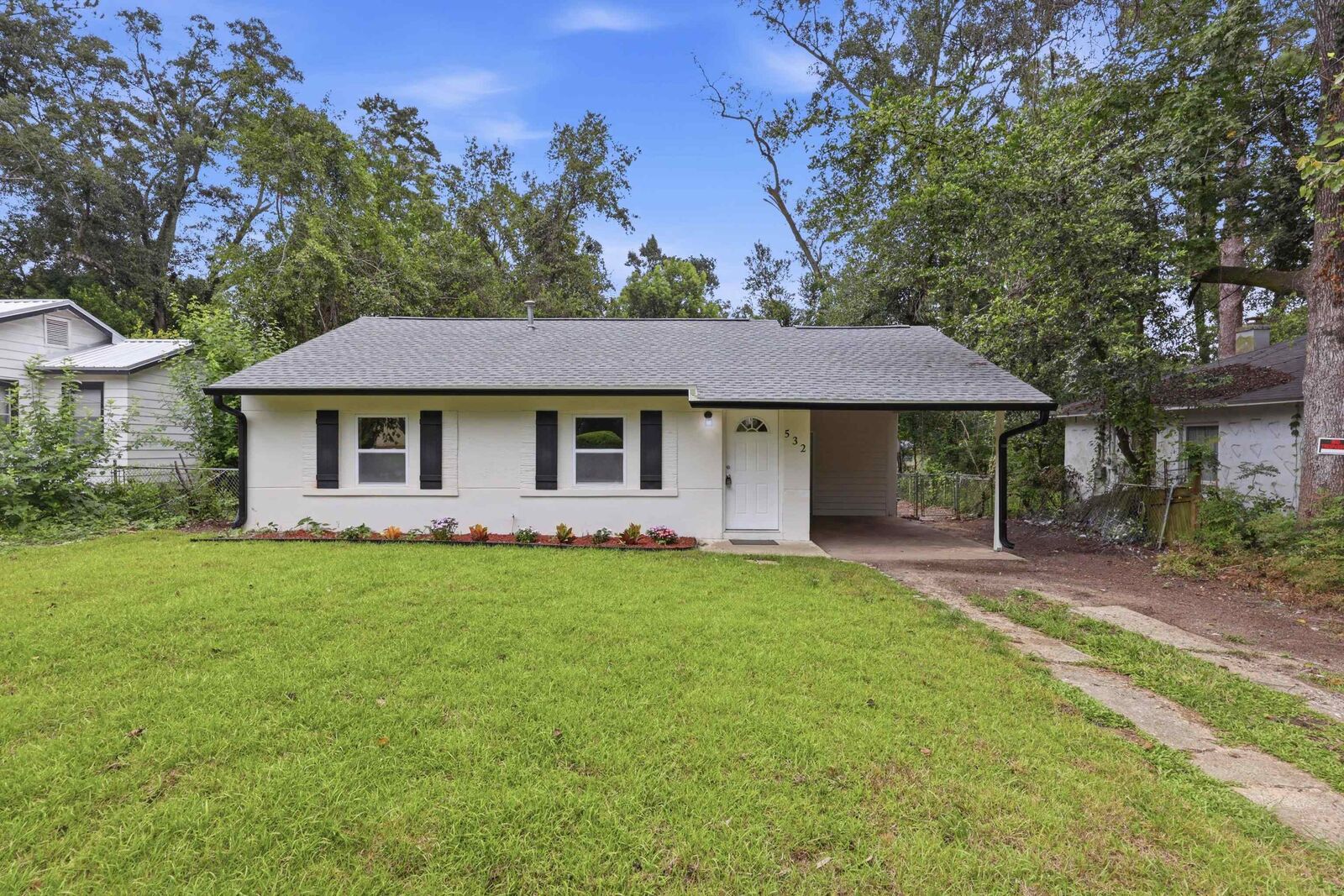 Property Photo:  532 Laura Lee Avenue  FL 32301 