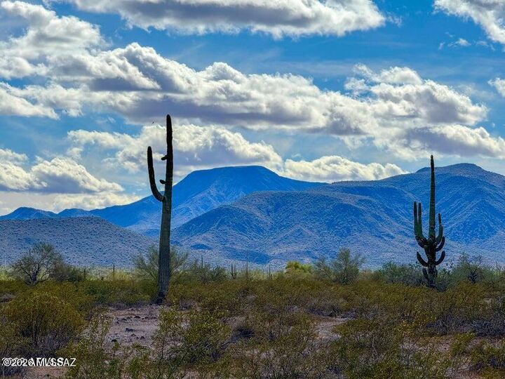 Property Photo:  0 E Almendra Rd Lot B  AZ 85139 