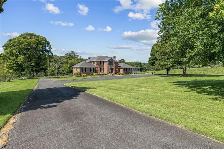 Property Photo: 533 Crossingham Road NC 27030