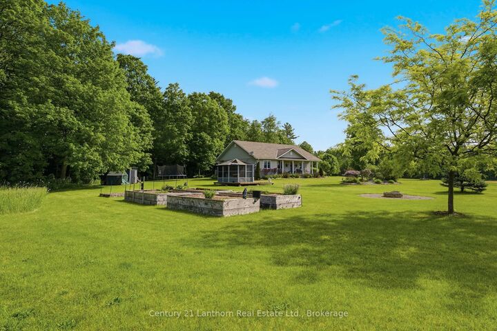 Property Photo: 198 Skinkle Road ON K0K 3K0