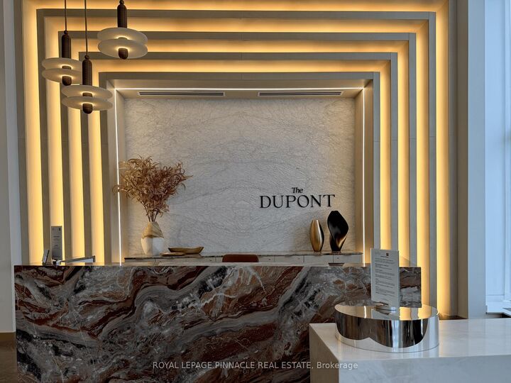 Photo de la propriété:  858 Dupont Street 444  ON M6G 0C1 